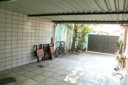 Garagem de casa para alugar com 2 quartos, 100m² em Centro, Nova Iguaçu