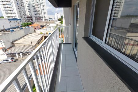 Apartamento para alugar com 45m², 2 quartos e sem vagaVaranda