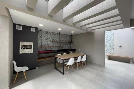 Apartamento para alugar com 39m², 2 quartos e sem vaga