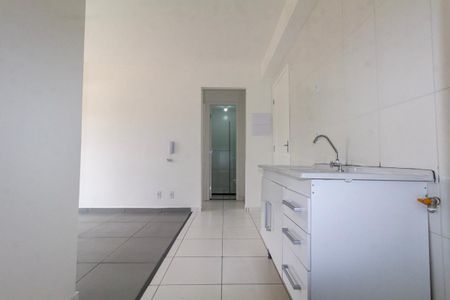 Apartamento para alugar com 45m², 2 quartos e sem vagaCozinha e Área de Serviço