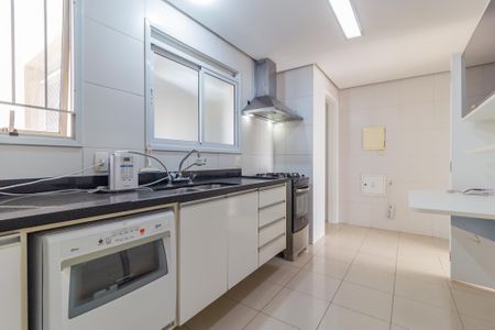Apartamento para alugar com 149m², 3 quartos e 2 vagas Apartamento para alugar com 149m², 3 quartos e 2 vagasCozinha