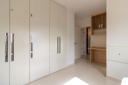 Apartamento para alugar com 149m², 3 quartos e 2 vagas Apartamento para alugar com 149m², 3 quartos e 2 vagasSuíte 2