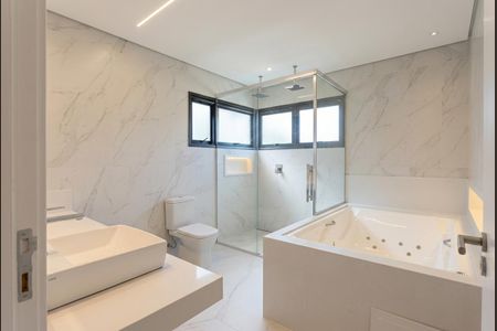 Casa à venda com 430m², 4 quartos e 4 vagas