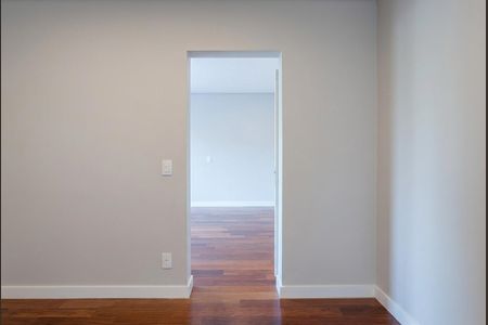 Casa à venda com 430m², 4 quartos e 4 vagas