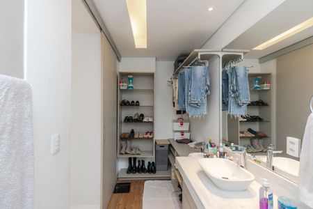 Apartamento para alugar com 106m², 2 quartos e 2 vagasBanheiro da Suíte 1