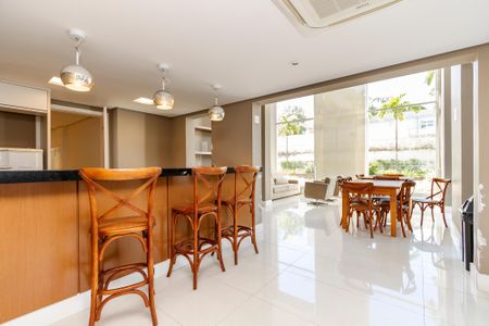 Apartamento para alugar com 106m², 2 quartos e 2 vagasSalão de Festas