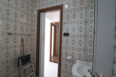 Casa à venda com 144m², 2 quartos e 1 vagaBanheiro