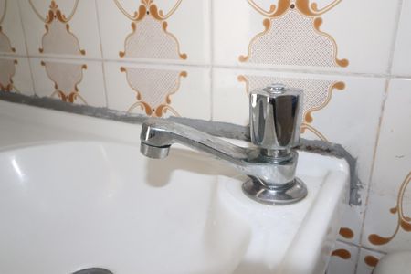 Casa à venda com 144m², 2 quartos e 1 vagaBanheiro