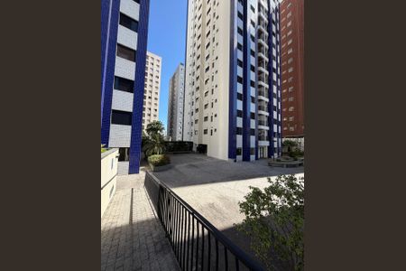 Apartamento à venda com 74m², 3 quartos e 2 vagasÁrea externa