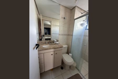 Apartamento à venda com 74m², 3 quartos e 2 vagasBanheiro