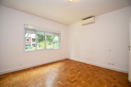 Apartamento para alugar com 190m², 3 quartos e 1 vagaquarto 3
