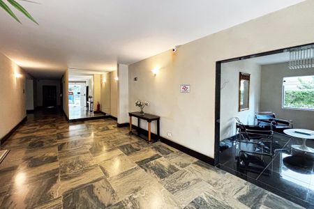 Apartamento para alugar com 190m², 3 quartos e 1 vagahall de entrada