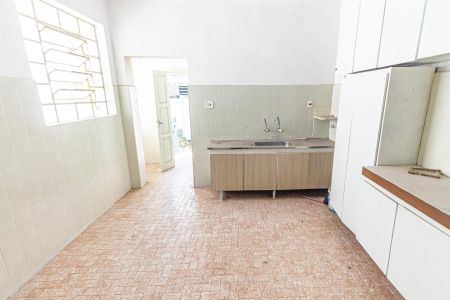 Casa para alugar com 208m², 2 quartos e 2 vagasCozinha