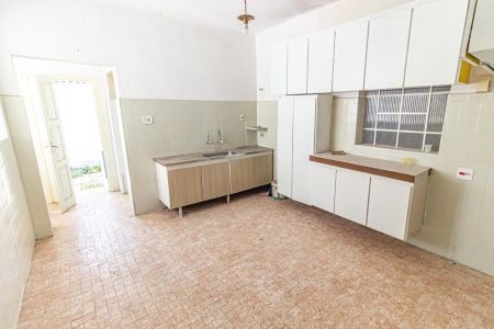 Casa para alugar com 208m², 2 quartos e 2 vagasCozinha