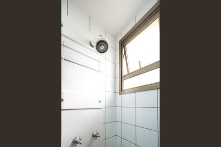 Apartamento para alugar com 73m², 3 quartos e 1 vagaChuveiro