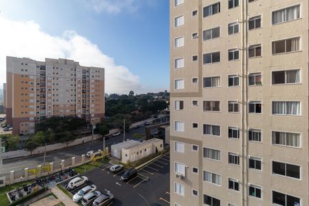 Vista da Salas de apartamento para alugar com 2 quartos, 43m² em Vila Satúrnia, Campinas