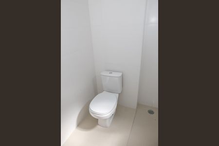 Banheiro de kitnet/studio à venda com 1 quarto, 28m² em Lapa, São Paulo