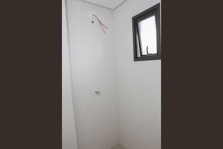 Banheiro de kitnet/studio à venda com 1 quarto, 28m² em Lapa, São Paulo