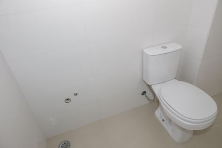 Banheiro de kitnet/studio à venda com 1 quarto, 29m² em Lapa, São Paulo