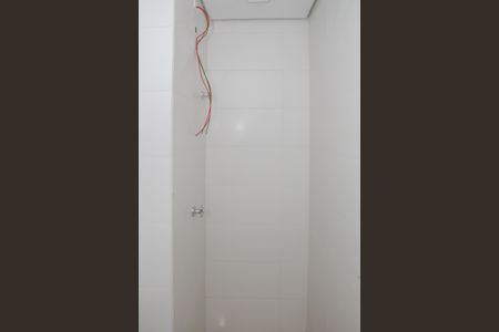 Banheiro de kitnet/studio à venda com 1 quarto, 29m² em Lapa, São Paulo