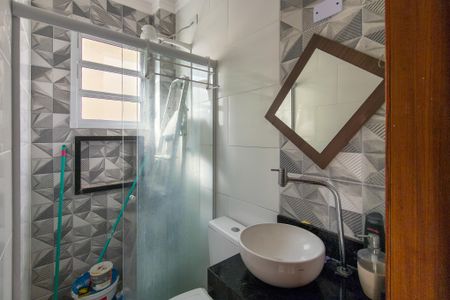 Casa de condomínio para alugar com 180m², 2 quartos e sem vagaBanheiro 2