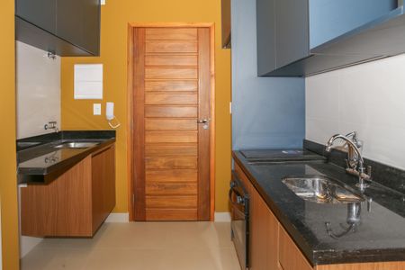 Cozinha de kitnet/studio à venda com 1 quarto, 30m² em Lapa, São Paulo