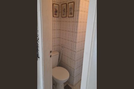 Apartamento à venda com 138m², 3 quartos e 1 vaga Apartamento à venda com 138m², 3 quartos e 1 vagaÁrea de serviço - banheiro