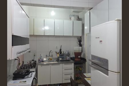 Apartamento à venda com 138m², 3 quartos e 1 vaga Apartamento à venda com 138m², 3 quartos e 1 vagaCozinha/área de serviço