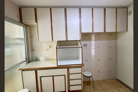 Apartamento à venda com 80m², 3 quartos e 2 vagasCozinha - Armários
