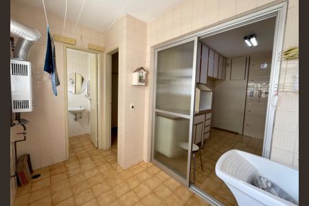 Apartamento à venda com 80m², 3 quartos e 2 vagasÁrea de Serviço