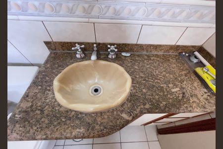 Apartamento à venda com 80m², 3 quartos e 2 vagasBanheiro - torneira