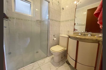 Apartamento à venda com 80m², 3 quartos e 2 vagasBannheiro