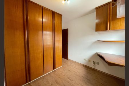 Apartamento à venda com 80m², 3 quartos e 2 vagasQuarto 2