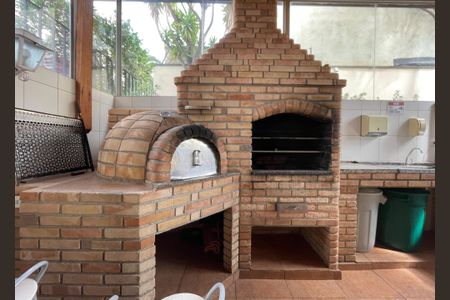 Apartamento à venda com 80m², 3 quartos e 2 vagasChurrasqueira