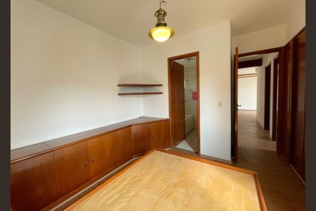 Apartamento à venda com 80m², 3 quartos e 2 vagasQuarto Suíte