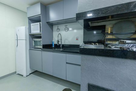 Apartamento à venda com 80m², 1 quarto e sem vagaÁrea comum - Salão de festas