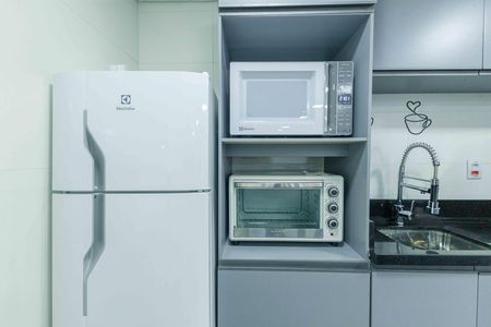 Apartamento à venda com 80m², 1 quarto e sem vagaÁrea comum - Salão de festas