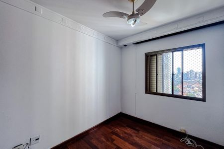 Apartamento à venda com 90m², 3 quartos e 2 vagasQuarto 2