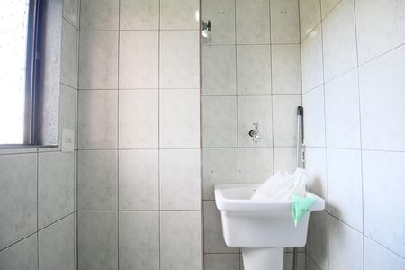 Apartamento para alugar com 70m², 3 quartos e 1 vagaÁrea de Serviço