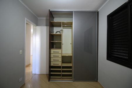 Apartamento para alugar com 70m², 3 quartos e 1 vagaQuarto 2