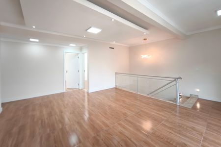 Casa para alugar com 330m², 4 quartos e 4 vagasSala de TV