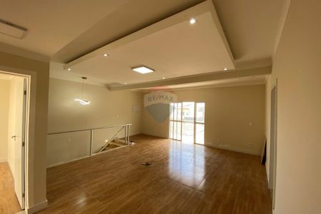 Casa para alugar com 4 quartos, 330m² em Parque Via Norte, Campinas