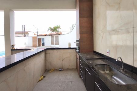 Casa para alugar com 330m², 4 quartos e 4 vagasÁrea gourmet