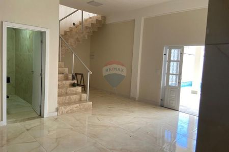 Casa para alugar com 4 quartos, 330m² em Parque Via Norte, Campinas