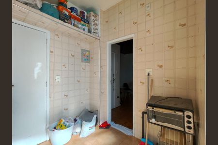 Apartamento para alugar com 100m², 3 quartos e sem vagaCozinha e Área de Serviço