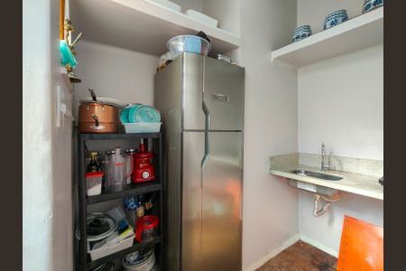 Apartamento para alugar com 100m², 3 quartos e sem vagaCozinha e Área de Serviço