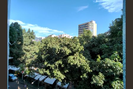 Vista da Sala de apartamento para alugar com 3 quartos, 100m² em Tijuca, Rio de Janeiro