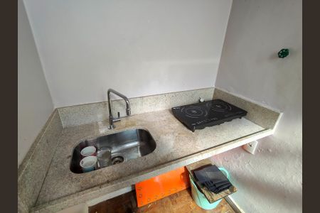 Apartamento para alugar com 100m², 3 quartos e sem vagaCozinha e Área de Serviço