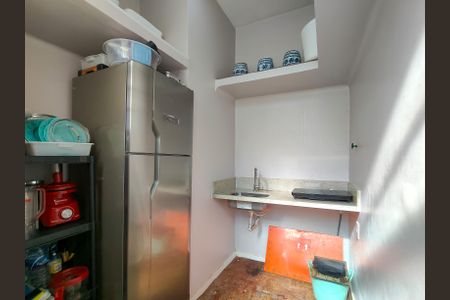 Apartamento para alugar com 100m², 3 quartos e sem vagaCozinha e Área de Serviço
