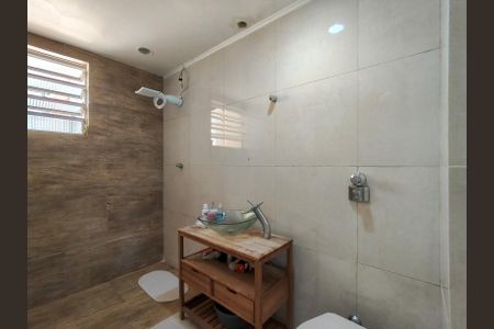 Apartamento para alugar com 100m², 3 quartos e sem vagaBanheiro